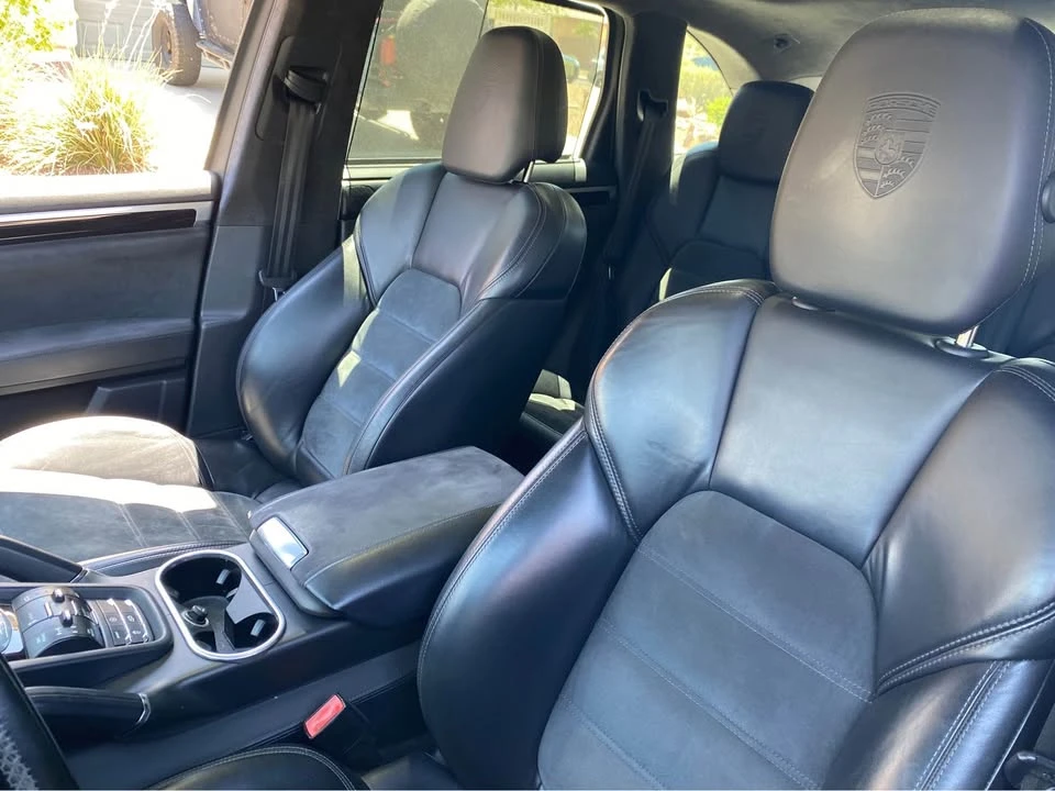 2016 Porsche 958 Cayenne GTS - Image 8 of 8