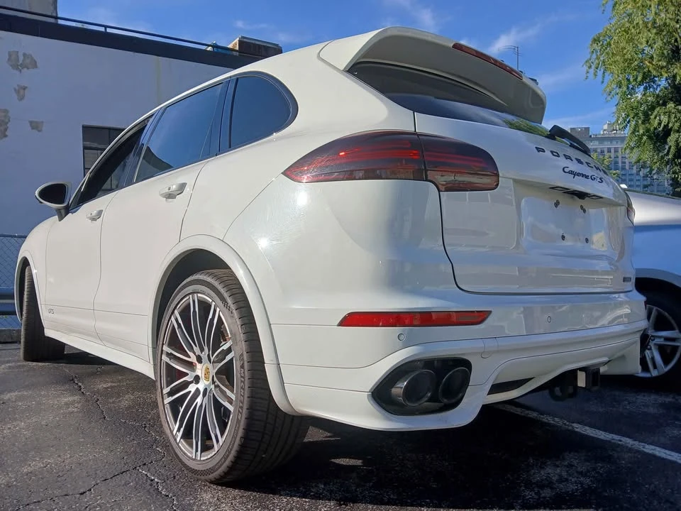 2016 Porsche 958 Cayenne GTS - Image 5 of 5