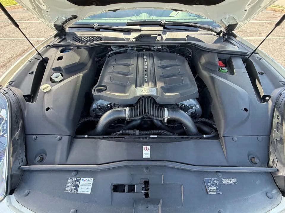 2016 Porsche 958 Cayenne GTS - Image 19 of 19