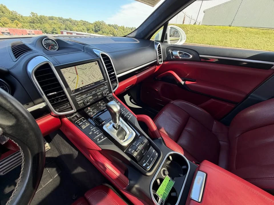 2016 Porsche 958 Cayenne GTS - Image 16 of 19
