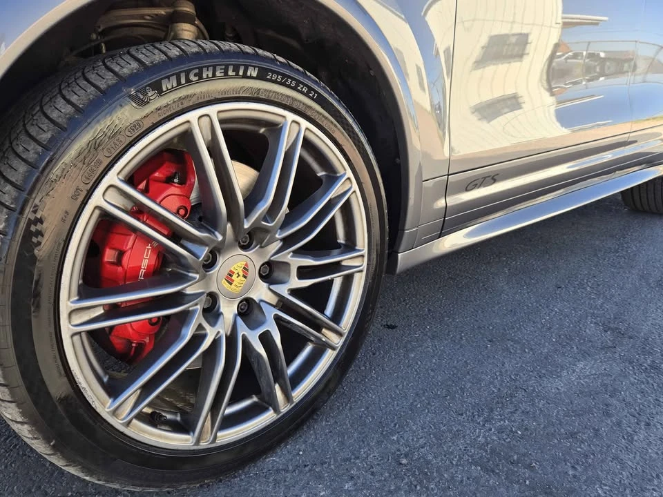 2016 Porsche 958 Cayenne GTS - Image 8 of 18