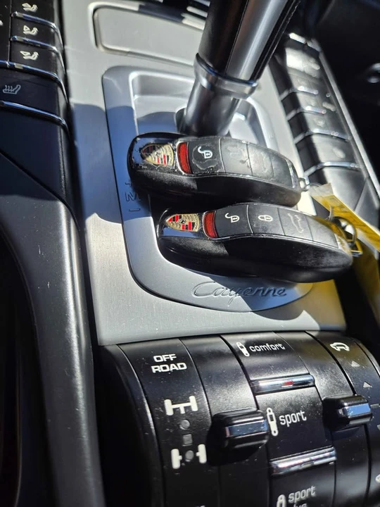 2016 Porsche 958 Cayenne GTS - Image 15 of 18