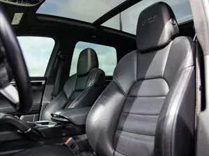 2016 Porsche 958 Cayenne GTS - Image 9 of 17