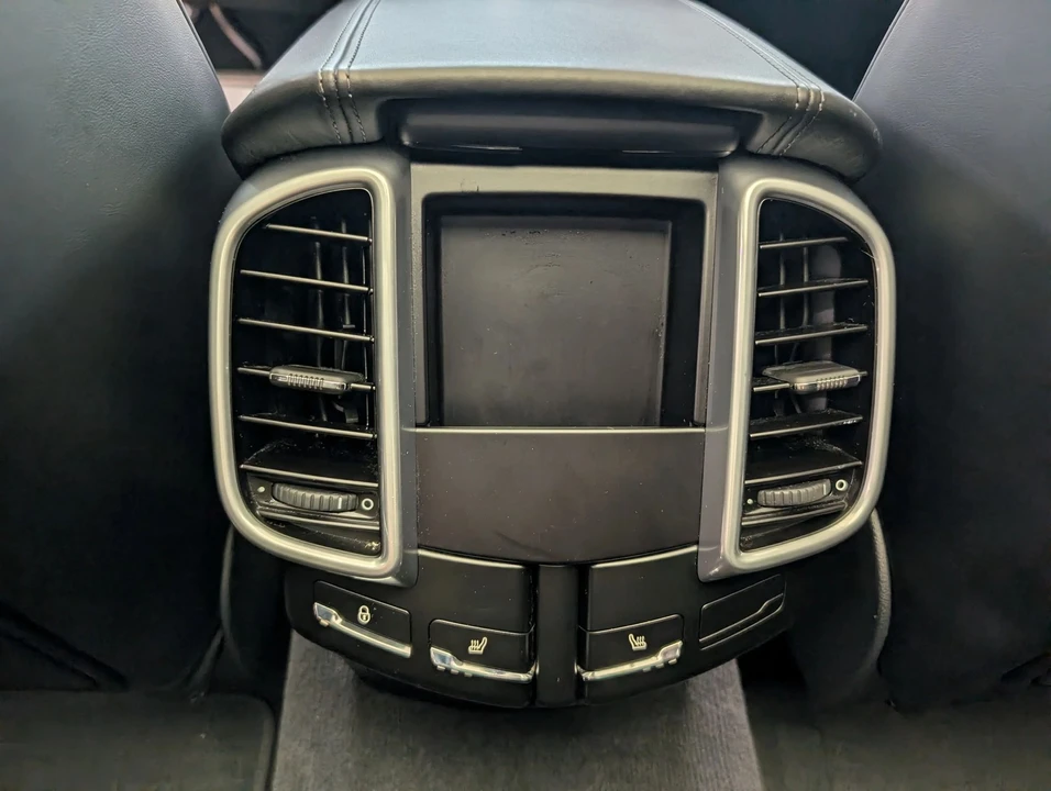 2016 Porsche 958 Cayenne GTS - Image 22 of 31