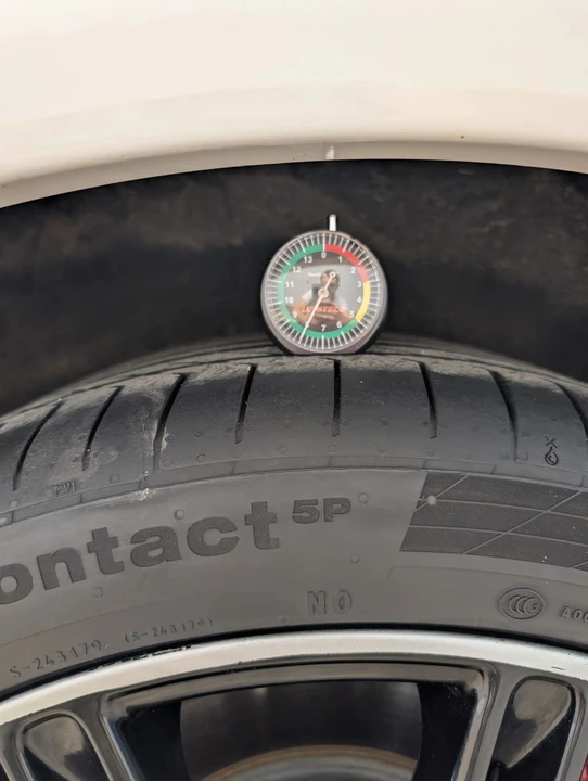2016 Porsche - Image 20 of 31