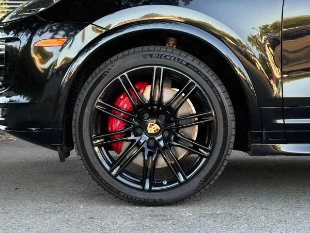 2016 Porsche 958 Cayenne GTS - Image 30 of 31