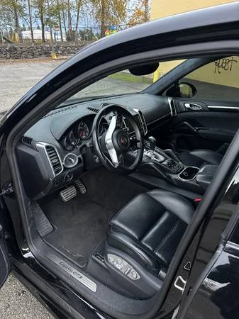 2016 Porsche 958 Cayenne GTS - Image 17 of 20