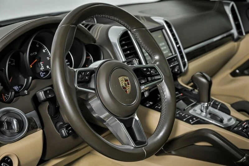 2016 Porsche 958 Cayenne GTS - Image 23 of 31