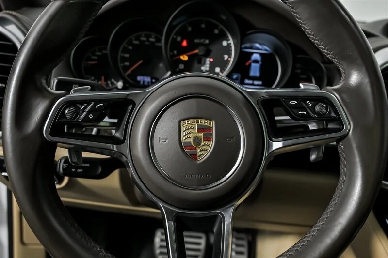 2016 Porsche 958 Cayenne GTS - Image 26 of 31