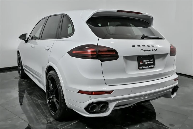 2016 Porsche 958 Cayenne GTS - Image 8 of 31