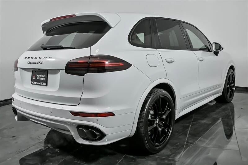 2016 Porsche 958 Cayenne GTS - Image 10 of 31