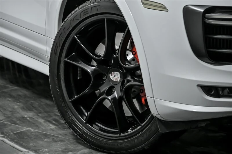 2016 Porsche 958 Cayenne GTS - Image 3 of 31