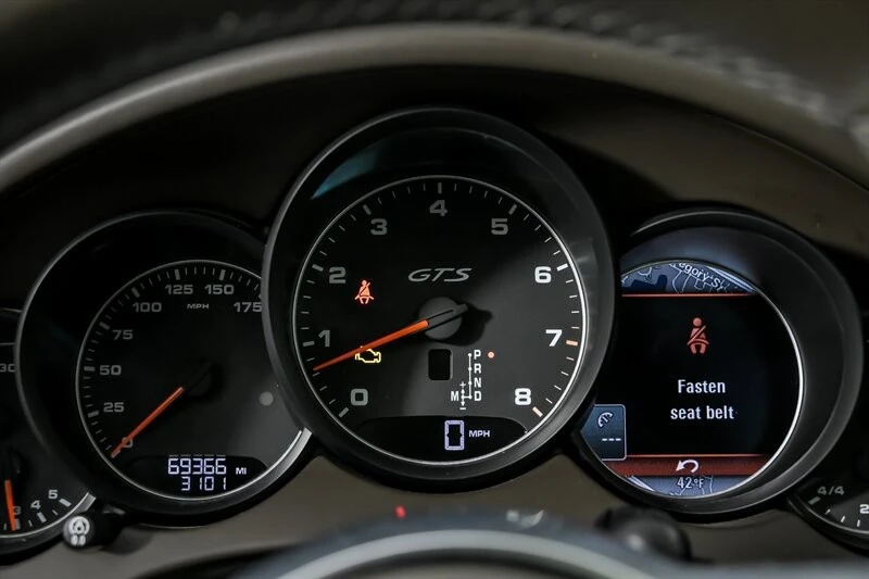 2016 Porsche 958 Cayenne GTS - Image 25 of 31