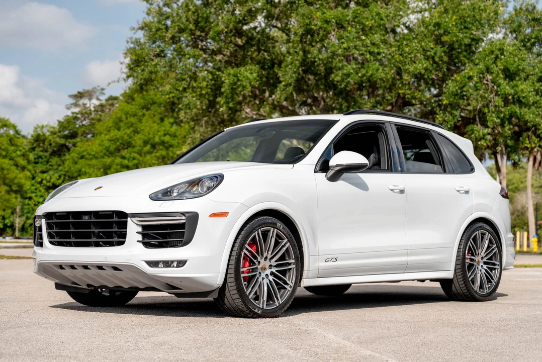 2016 Porsche 958 Cayenne GTS - Image 4 of 31
