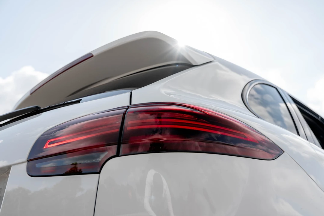 2016 Porsche 958 Cayenne GTS - Image 20 of 31