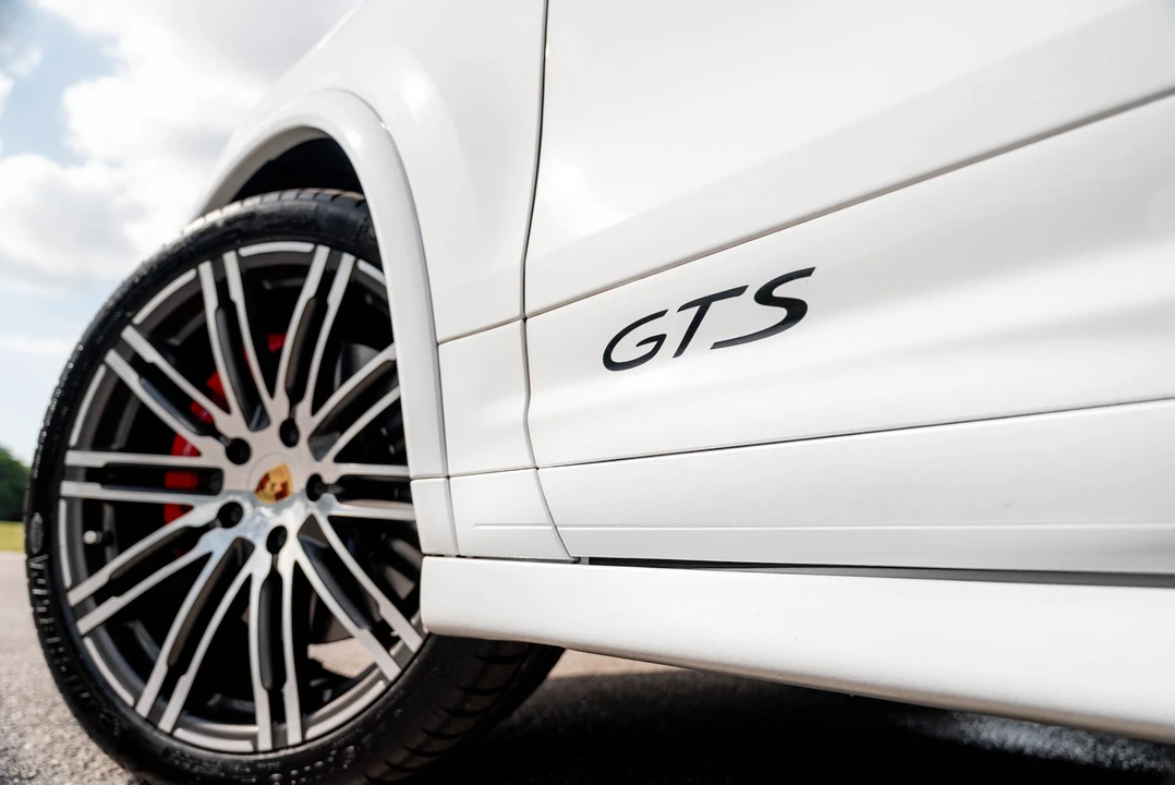 2016 Porsche 958 Cayenne GTS - Image 22 of 31