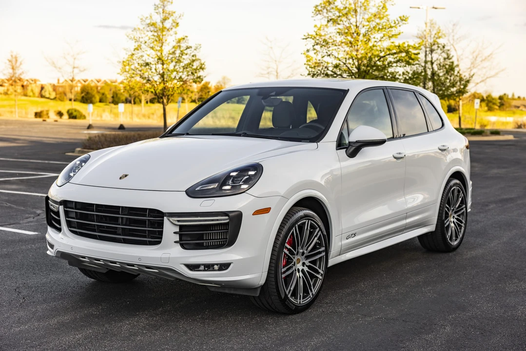 2016 Porsche 958 Cayenne GTS - Image 4 of 31