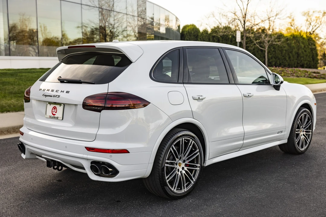 2016 Porsche 958 Cayenne GTS - Image 14 of 31