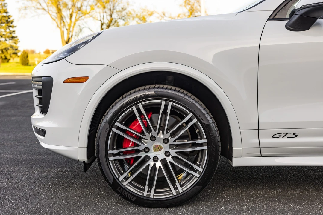 2016 Porsche 958 Cayenne GTS - Image 22 of 31