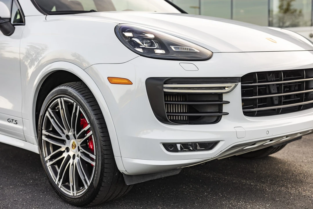 2016 Porsche 958 Cayenne GTS - Image 30 of 31