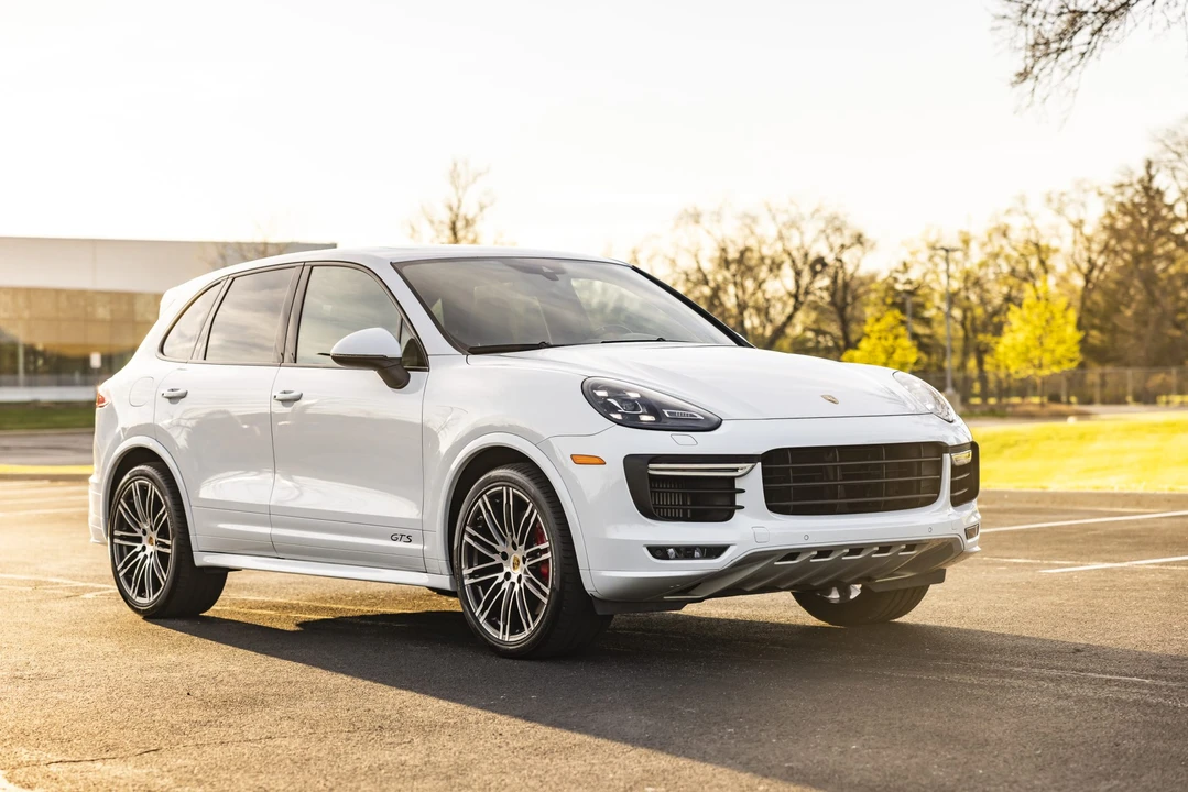 2016 Porsche 958 Cayenne GTS - Image 9 of 31
