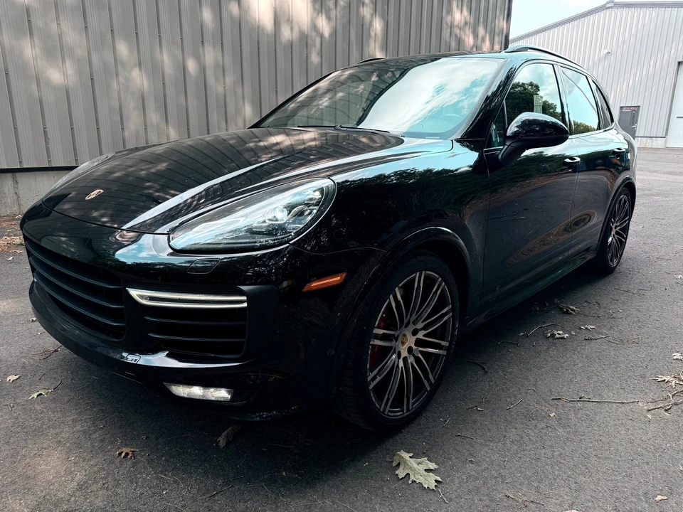 2016 Porsche 958 Cayenne GTS - Image 11 of 31