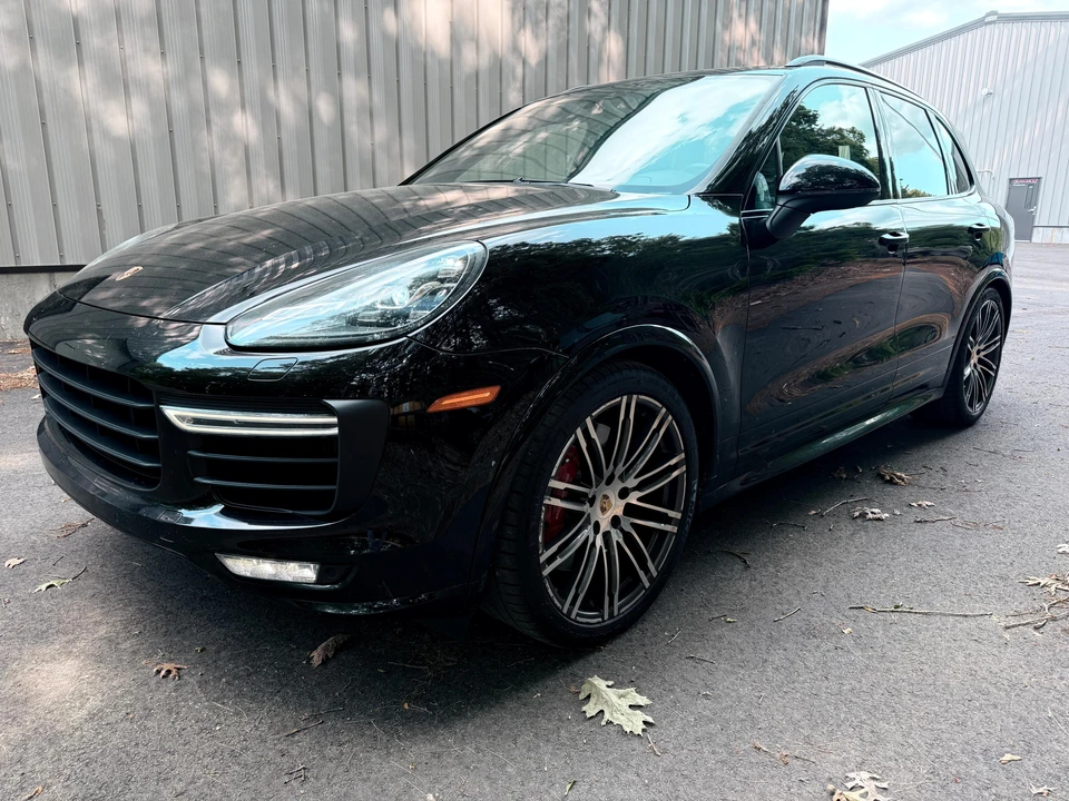 2016 Porsche 958 Cayenne GTS - Image 13 of 31