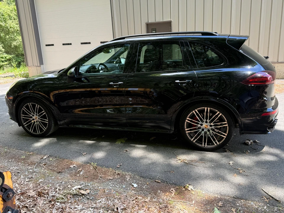 2016 Porsche 958 Cayenne GTS - Image 24 of 31