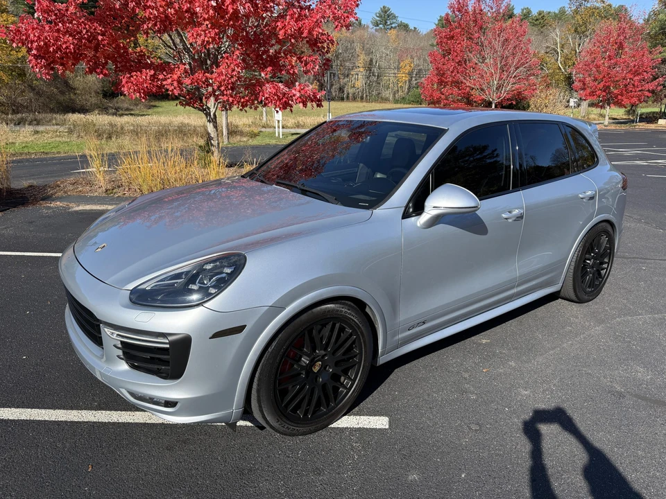 2016 Porsche 958 Cayenne GTS - Image 2 of 31