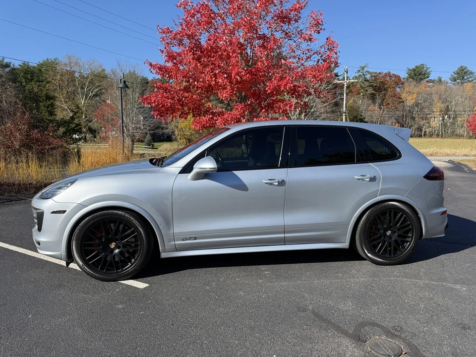 2016 Porsche 958 Cayenne GTS - Image 13 of 31