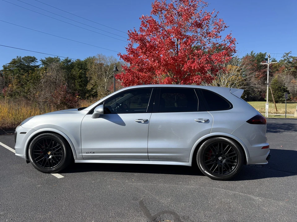 2016 Porsche 958 Cayenne GTS - Image 17 of 31