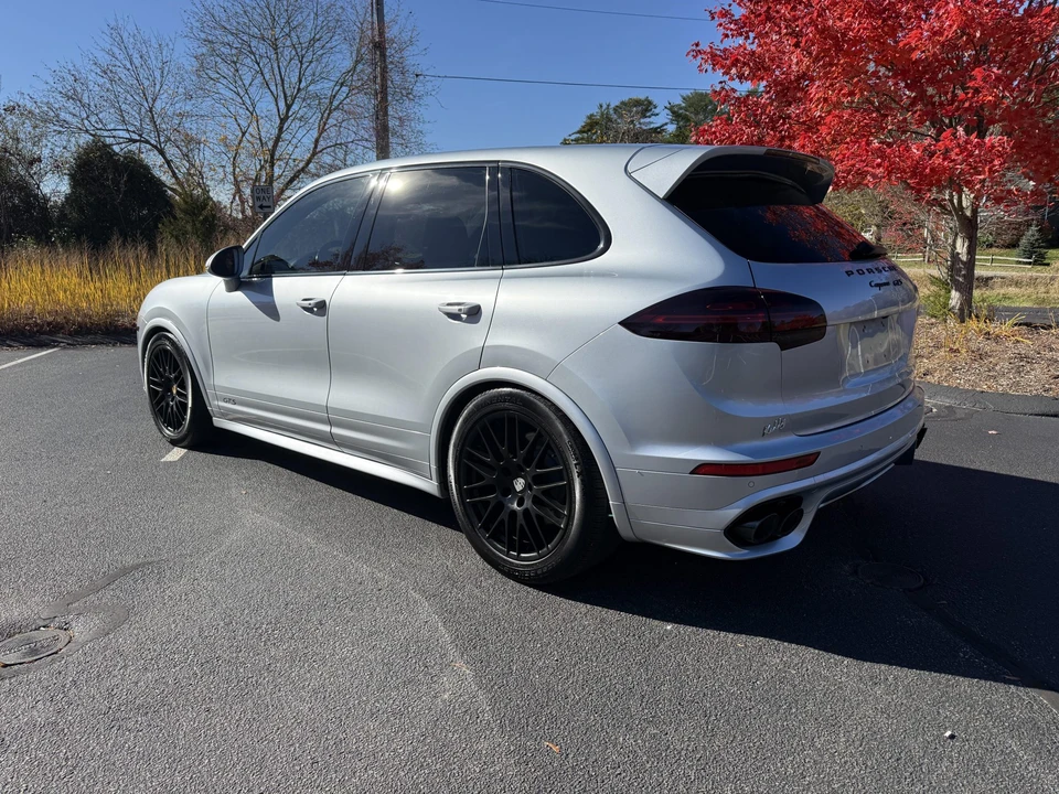 2016 Porsche 958 Cayenne GTS - Image 24 of 31