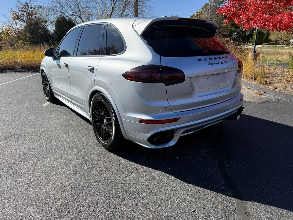 2016 Porsche 958 Cayenne GTS - Image 25 of 31