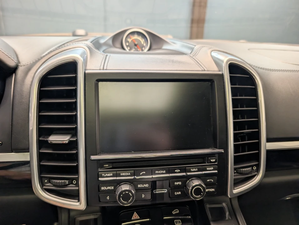 2016 Porsche 958 Cayenne GTS - Image 19 of 21