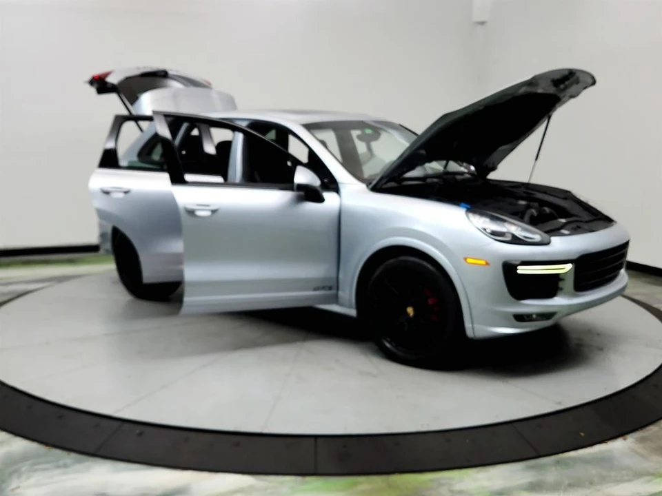 2016 Porsche 958 Cayenne GTS - Image 10 of 31