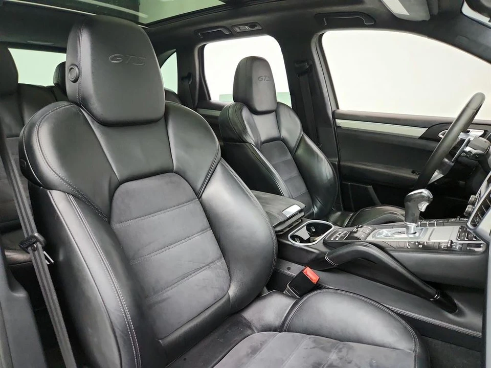 2016 Porsche 958 Cayenne GTS - Image 24 of 31