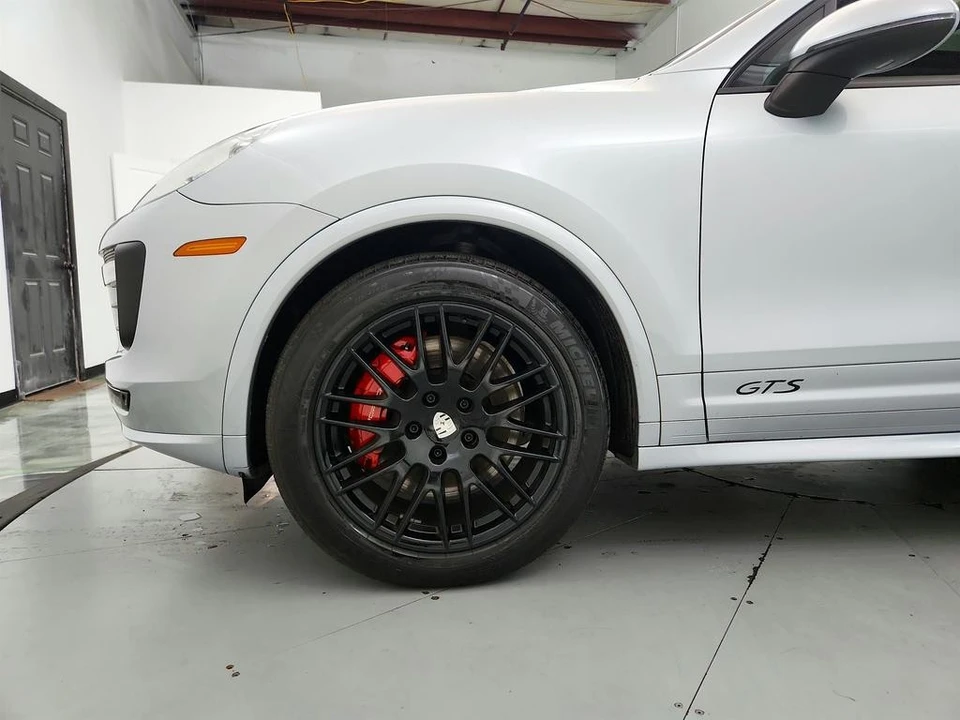 2016 Porsche 958 Cayenne GTS - Image 30 of 31