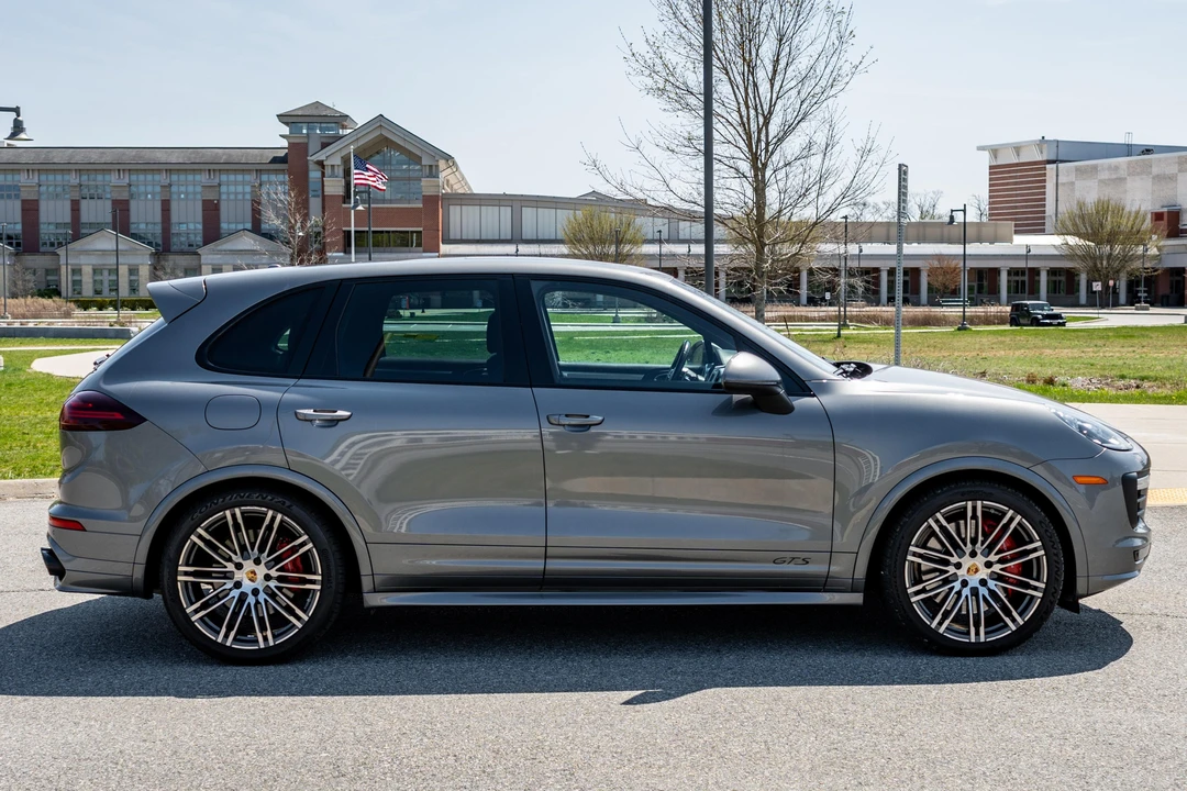 2016 Porsche 958 Cayenne GTS - Image 7 of 31