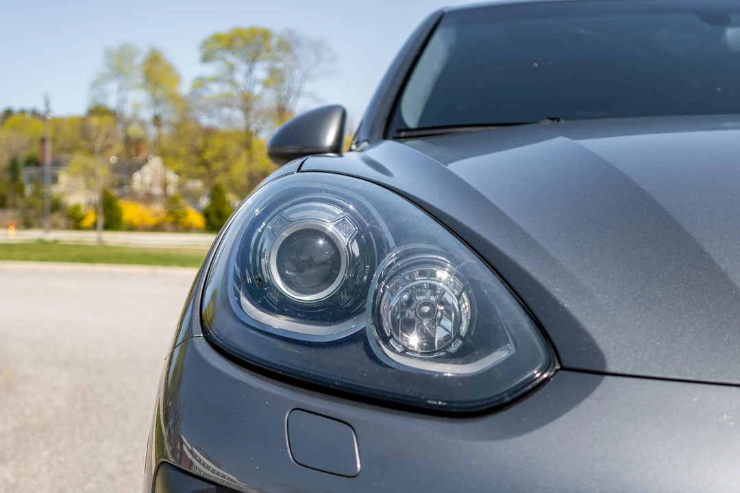 2016 Porsche 958 Cayenne GTS - Image 9 of 31