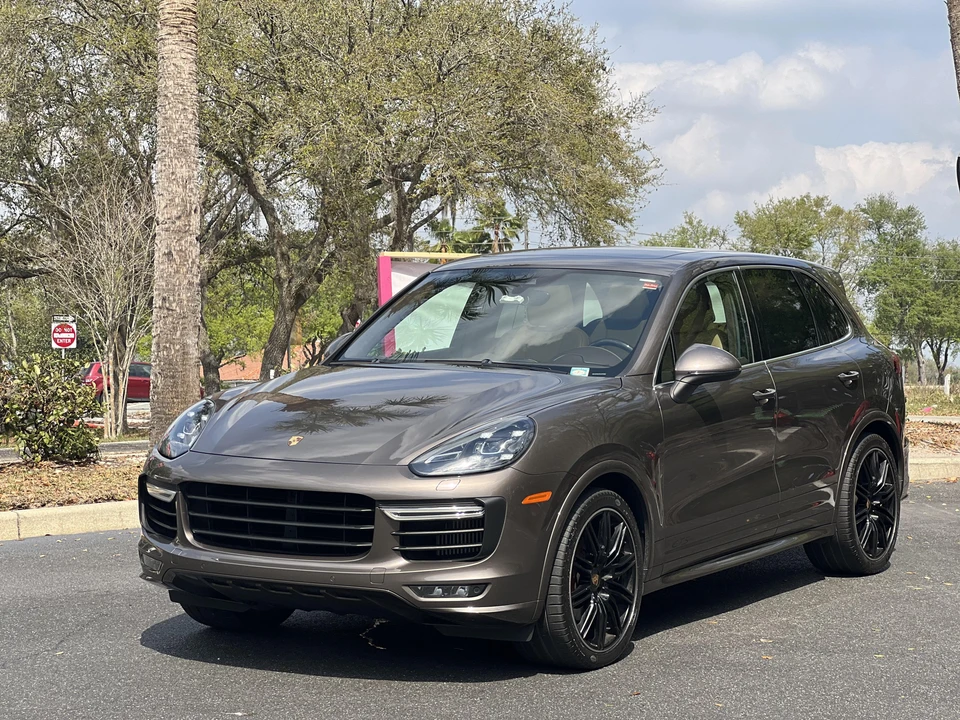2016 Porsche 958 Cayenne GTS - Image 8 of 30