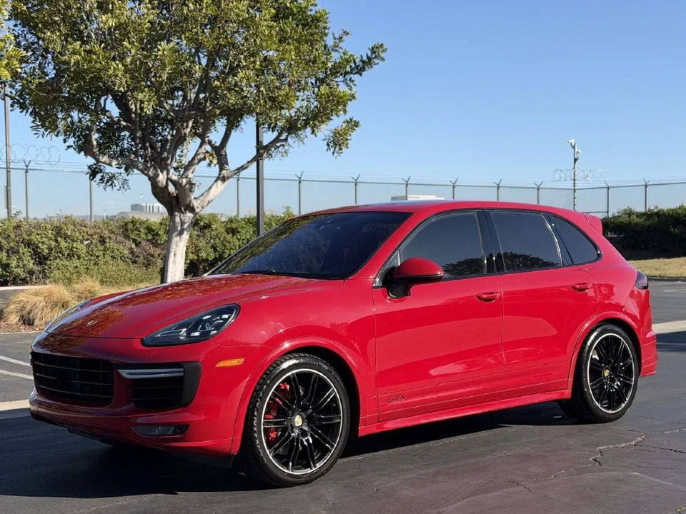 2016 Porsche 958 Cayenne GTS - Image 2 of 26