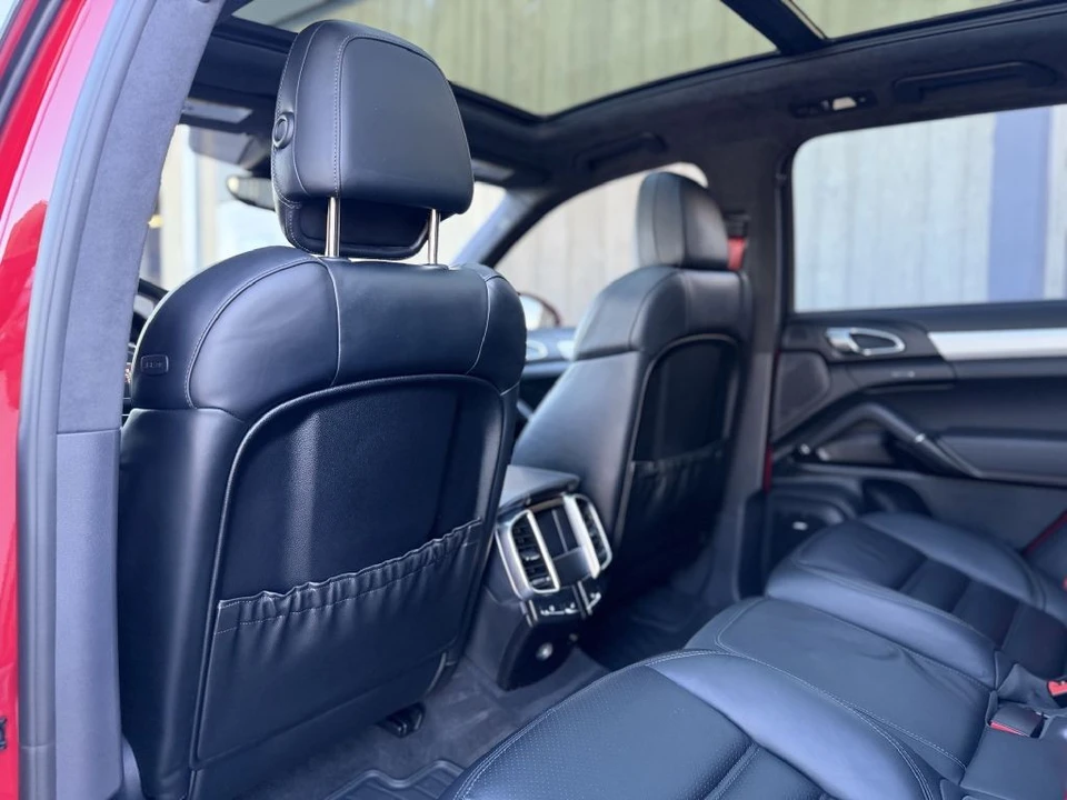 2016 Porsche 958 Cayenne GTS - Image 14 of 26