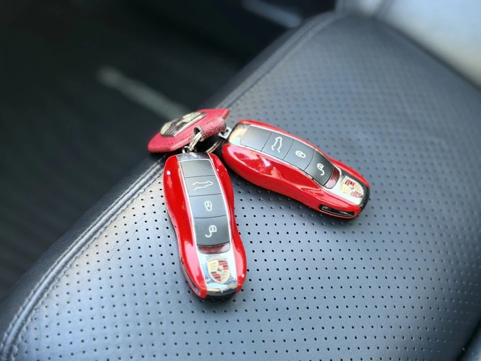 2016 Porsche 958 Cayenne GTS - Image 26 of 26