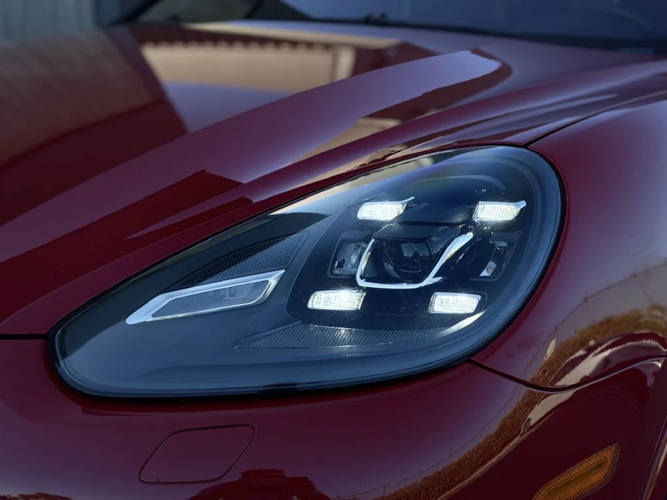 2016 Porsche 958 Cayenne GTS - Image 25 of 26