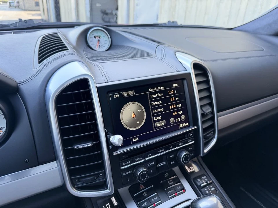 2016 Porsche 958 Cayenne GTS - Image 20 of 26