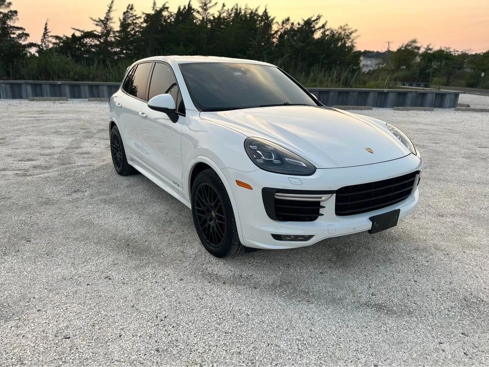2016 Porsche 958 Cayenne GTS - Image 5 of 20