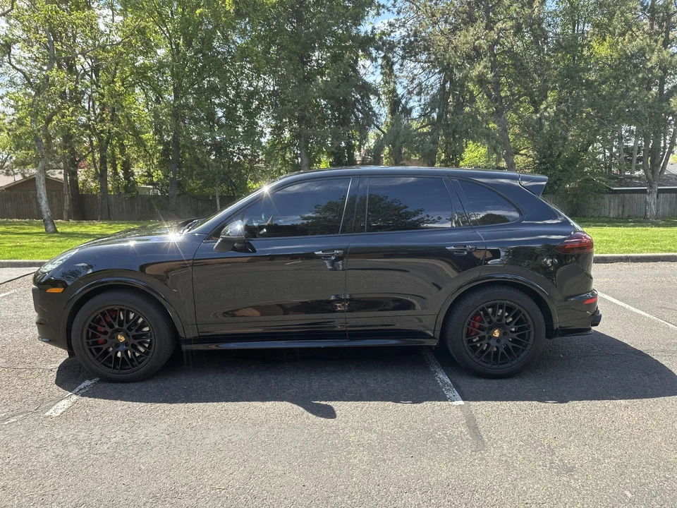 2016 Porsche 958 Cayenne GTS - Image 7 of 31