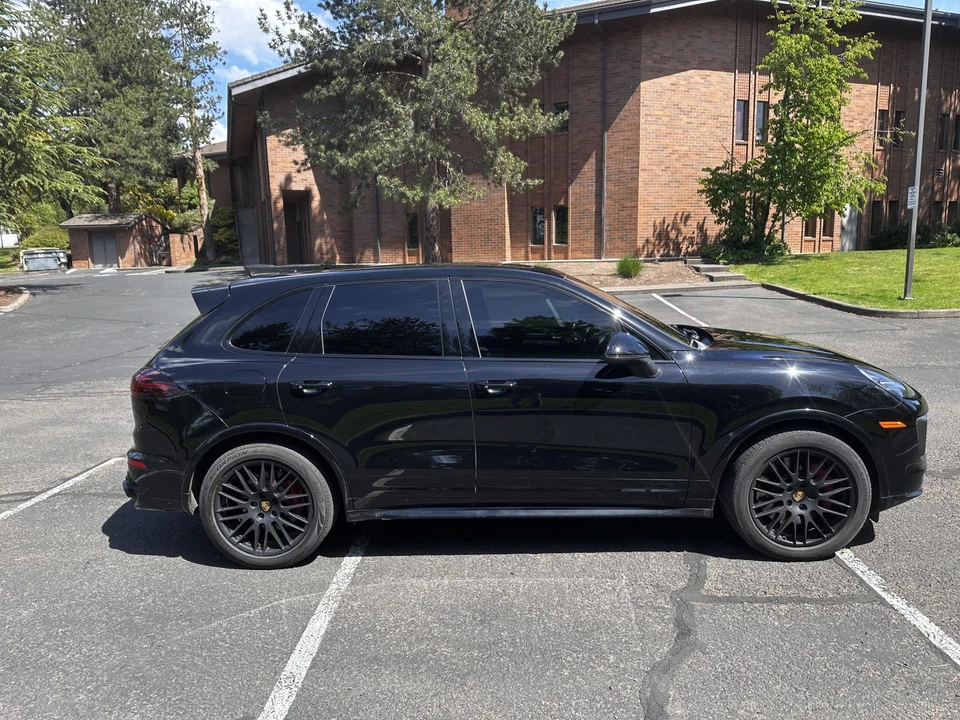 2016 Porsche 958 Cayenne GTS - Image 31 of 31
