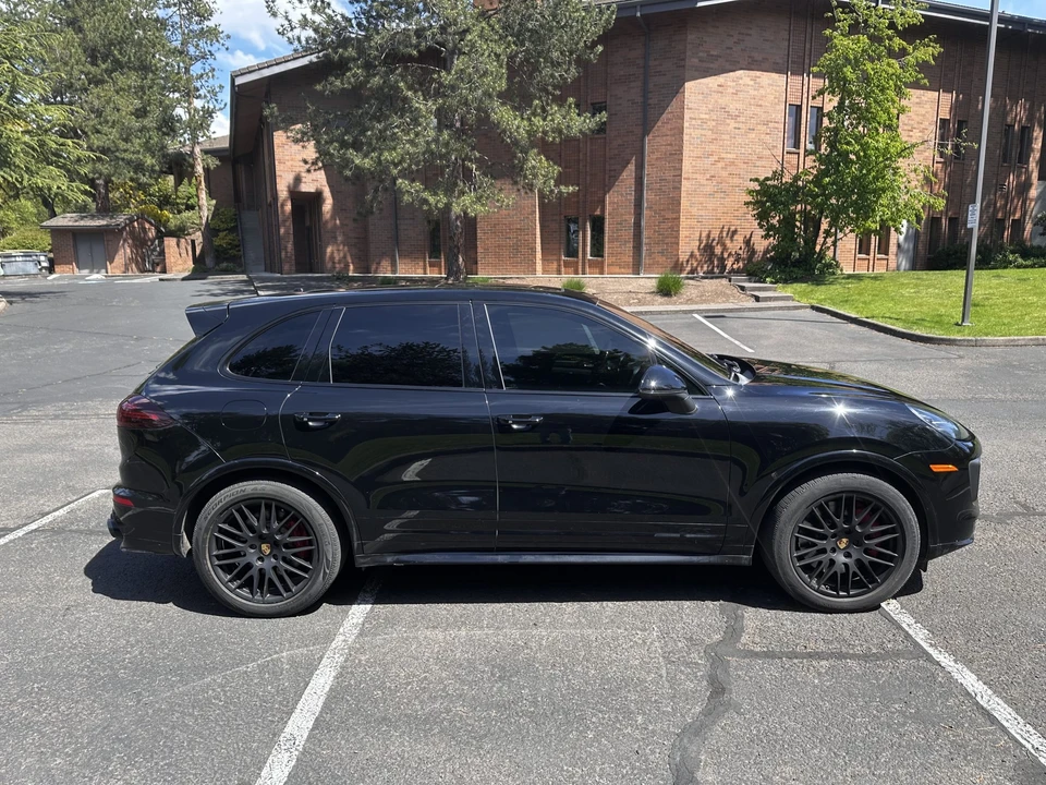 2016 Porsche 958 Cayenne GTS - Image 30 of 31