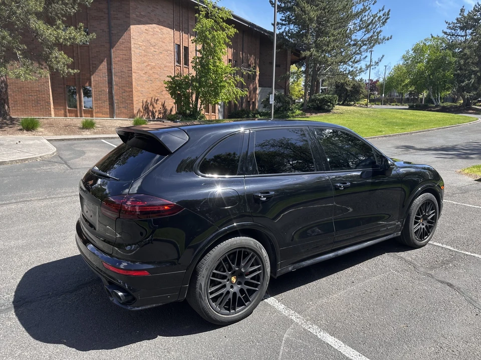 2016 Porsche 958 Cayenne GTS - Image 23 of 31